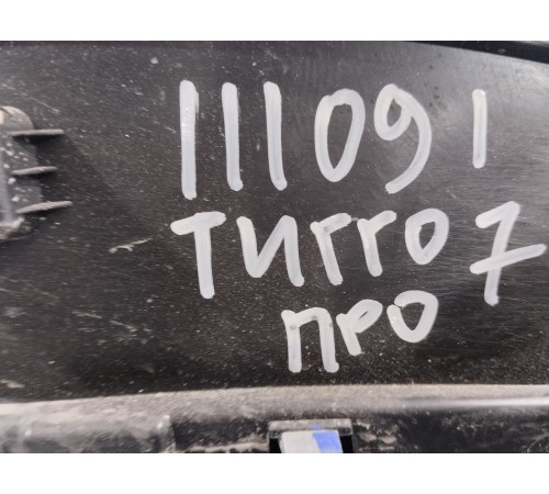 Накладка двери (задняя правая)