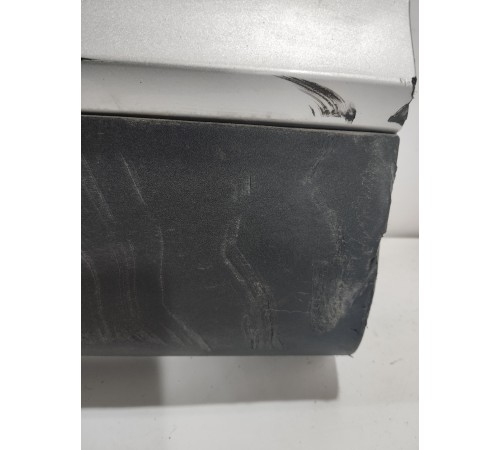 Накладка двери (задняя правая)