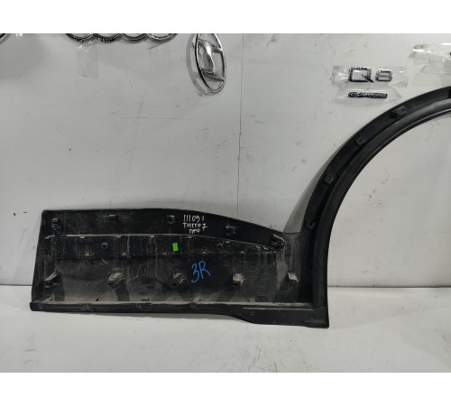 Накладка двери (задняя правая)