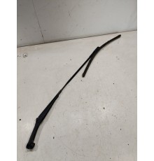 Поводок стеклоочистителя(правый)