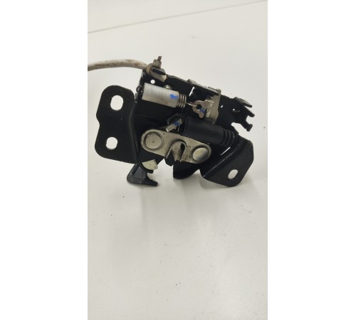 Замок капота уценка