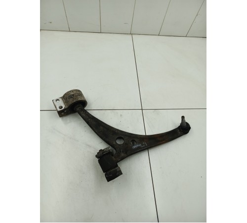 Рычаг подвески передний левый