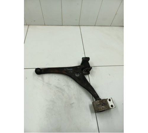 Рычаг подвески передний левый