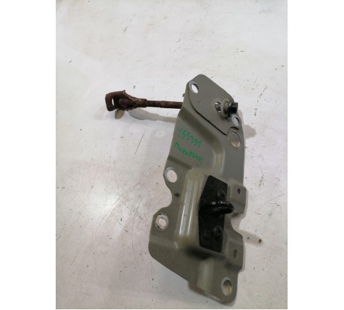 Крепления запасного колеса