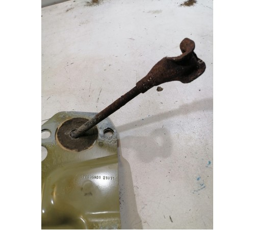 Крепления запасного колеса