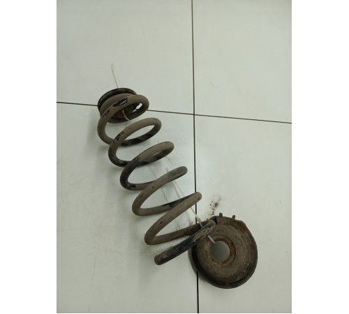 Пружина подвески задняя