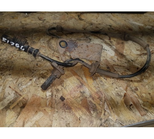 Датчик ABS Передний