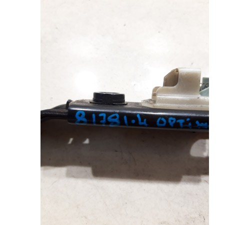 Механизм регулировки подъема ремня безопасности (передний левый)