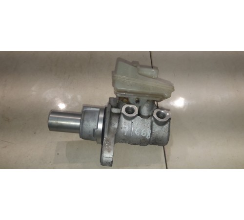 Главный тормозной цилиндр