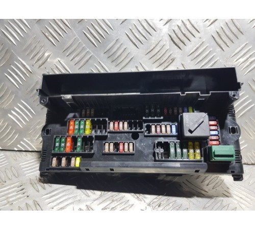 Блок предохранителей