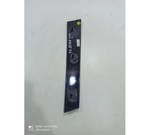 Накладка двери (задняя левая)