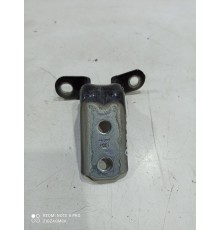 Петля двери(передняя левая верхняя)