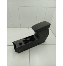 Центральная консоль с подлокотником