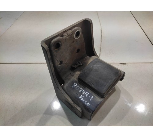 Отбойник задней рессоры(передний правый)