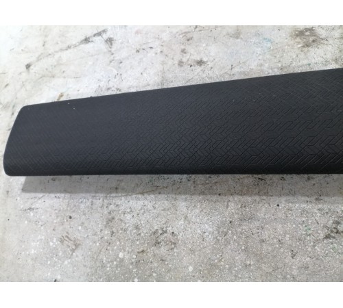 Накладка торпедо декоративная