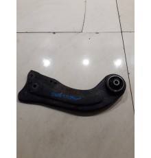 Рычаг подвески(задний правый)