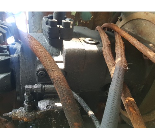 Гидронасос редуктора поворотный