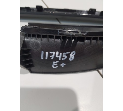 Накладка декоративная торпедо