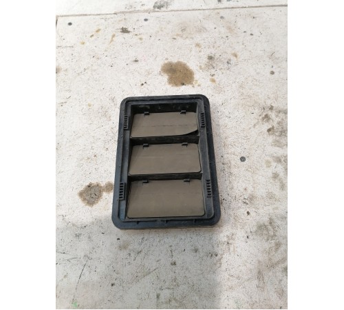 Воздуховод кузова задний правый