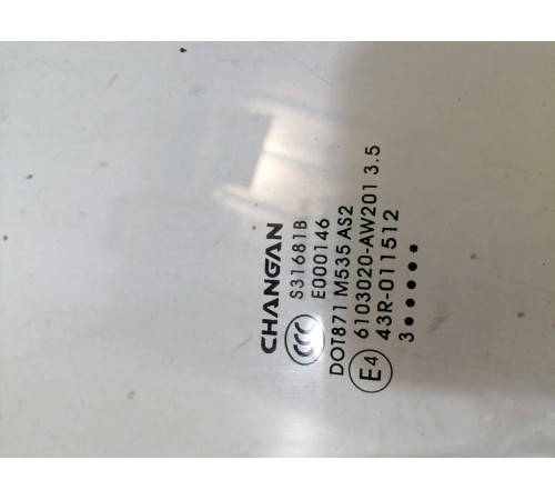 Стекло двери переднее правое