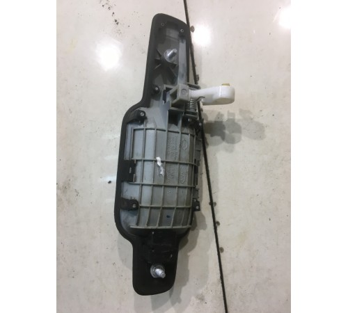 Ручка двери (задняя, левая, внешняя)