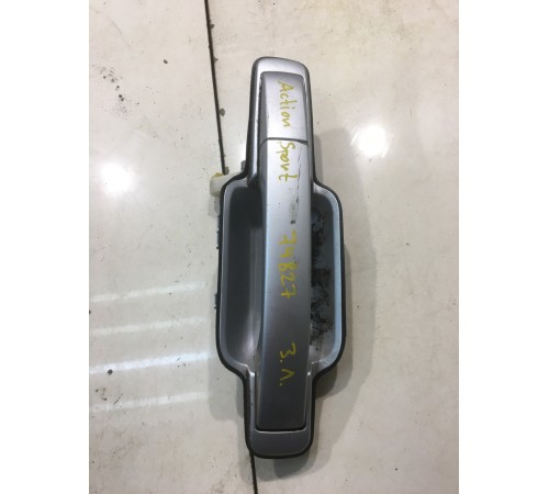 Ручка двери (задняя, левая, внешняя)