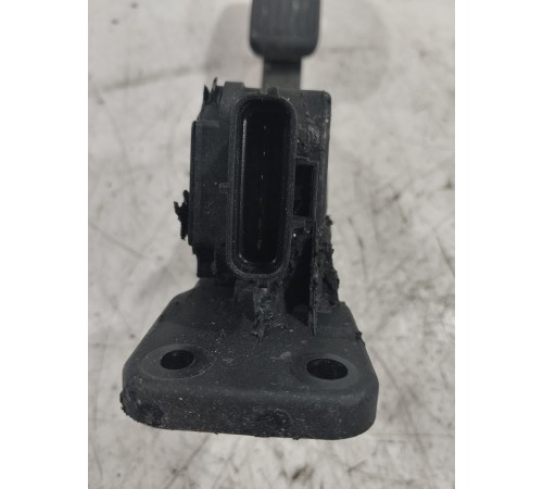 Педаль акселератор (газа)