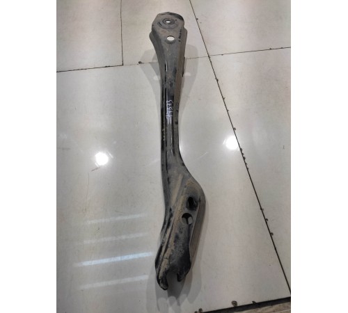 Кронштейн подрамника (задний, левый)