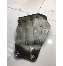 тепловой экран (правый)