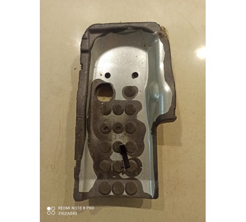 Шумоизоляция обшивки рулевой колонки