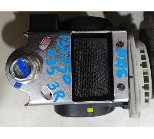 Ремень безопасности задний правый