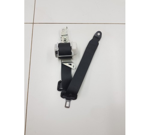 Ремень безопасности задний левый