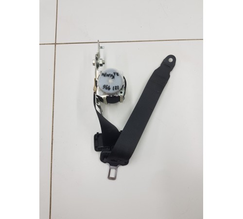 Ремень безопасности задний левый