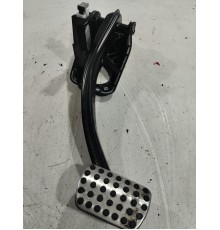 Педаль тормоза