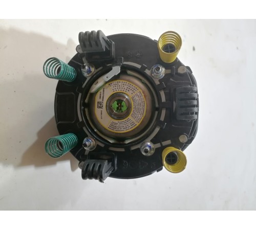 Подушка безопасности водителя