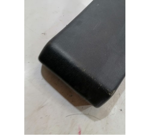 Накладка центральной консоли задняя