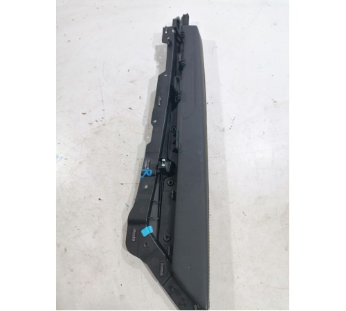 Накладка центральной консоли правая