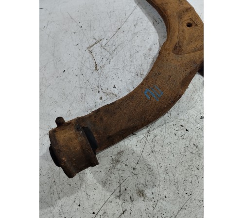 Рычаг подвески передний левый