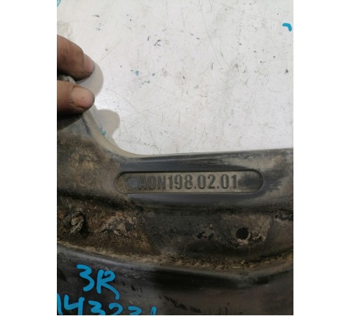 Брызговик задний правый