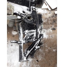 Лонжерон передний левый,четверть