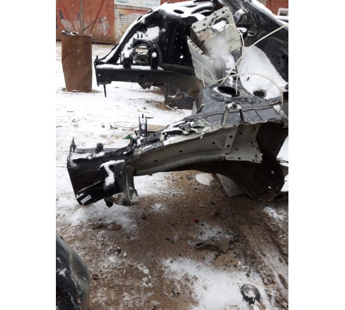 Лонжерон передний левый,четверть