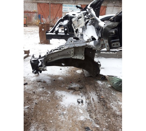 Лонжерон передний левый,четверть