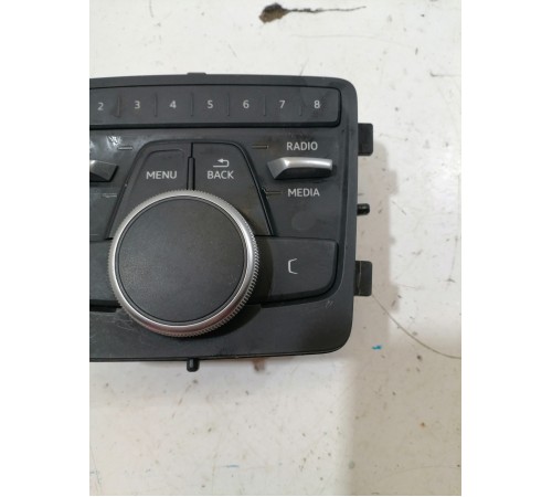 Блок управления магнитолой