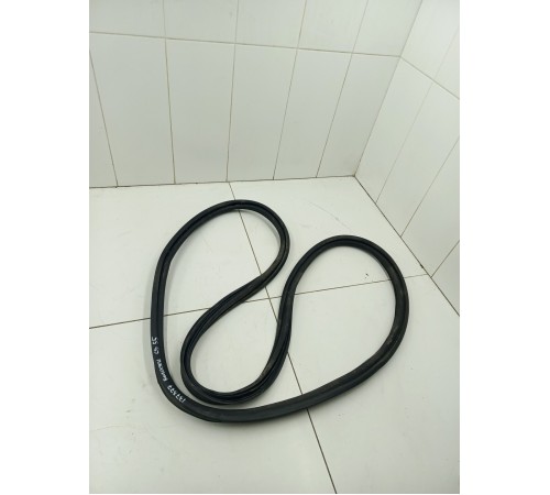 Уплотнитель багажника