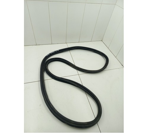 Уплотнитель багажника