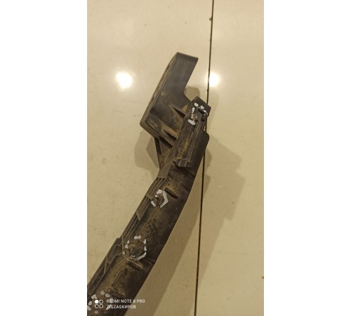 Кронштейн(крепление) фары левый