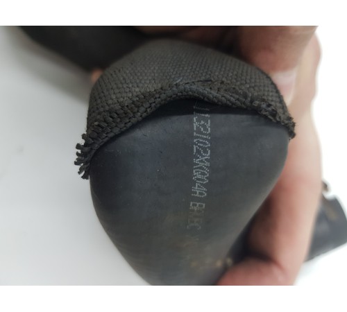 Патрубок системы охлаждения