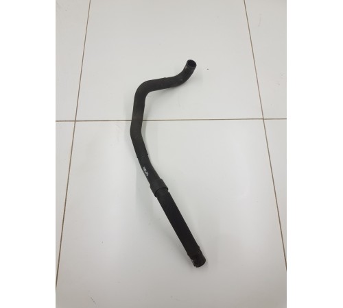 Патрубок системы охлаждения