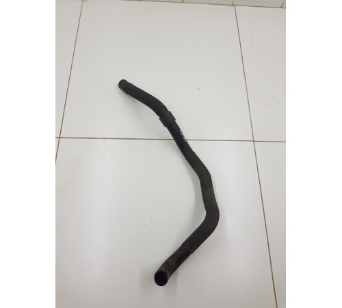 Патрубок системы охлаждения