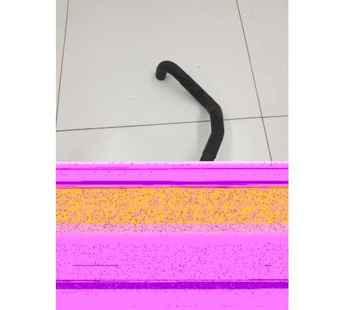 Патрубок системы охлаждения